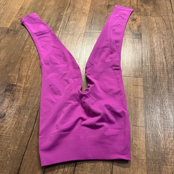 Vibrant Pink Lululemon Leggings - Picture 1 of 2